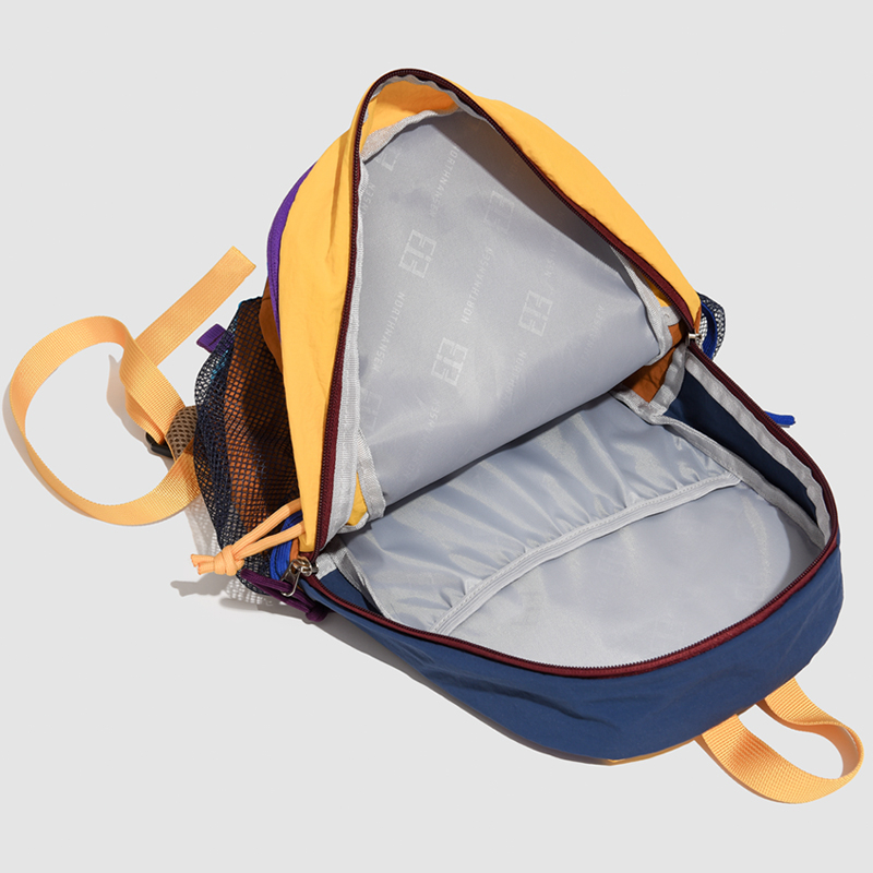 Women Lightweight Travel Backp - Hiking Backpack Waterproof のレビューと価格