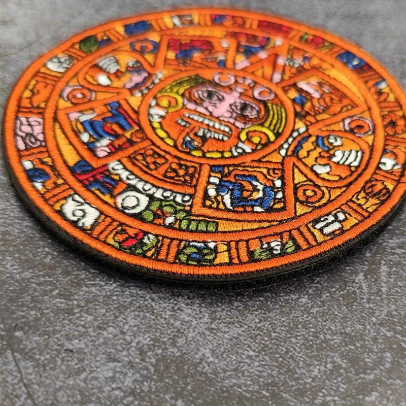 Mayan Calendar Aztec Sunstone  - Urban Backpack Tactical のレビューと価格