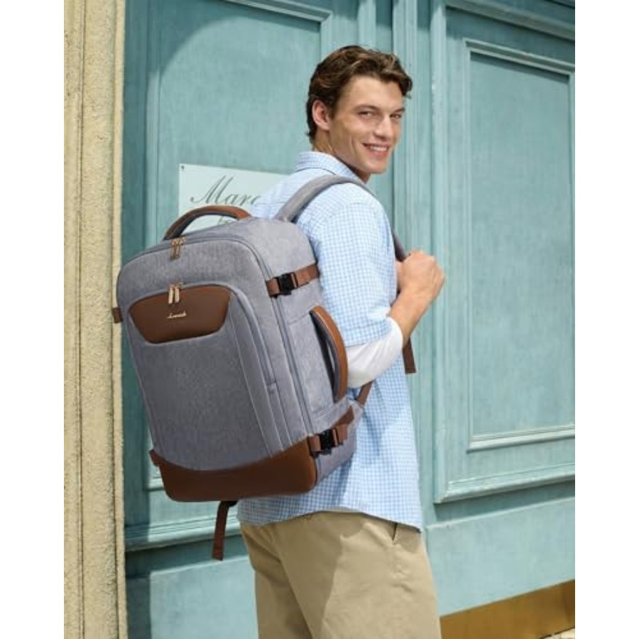 40L Travel Backpack for Women  - Laptop Backpack 15.6 のレビューと価格